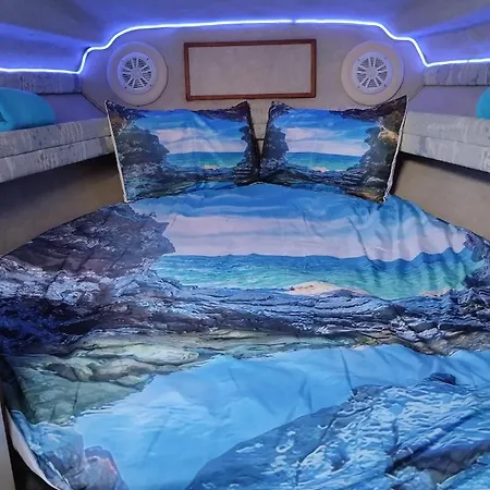 Corazon Azul Hotel en barco